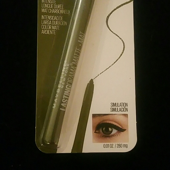 Lasting Drama matte eyeliner - Picture 3 of 4